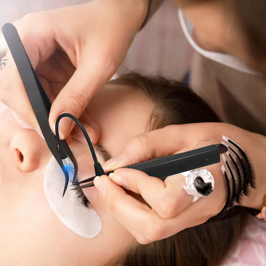 SM253 Mini UV Lash Light